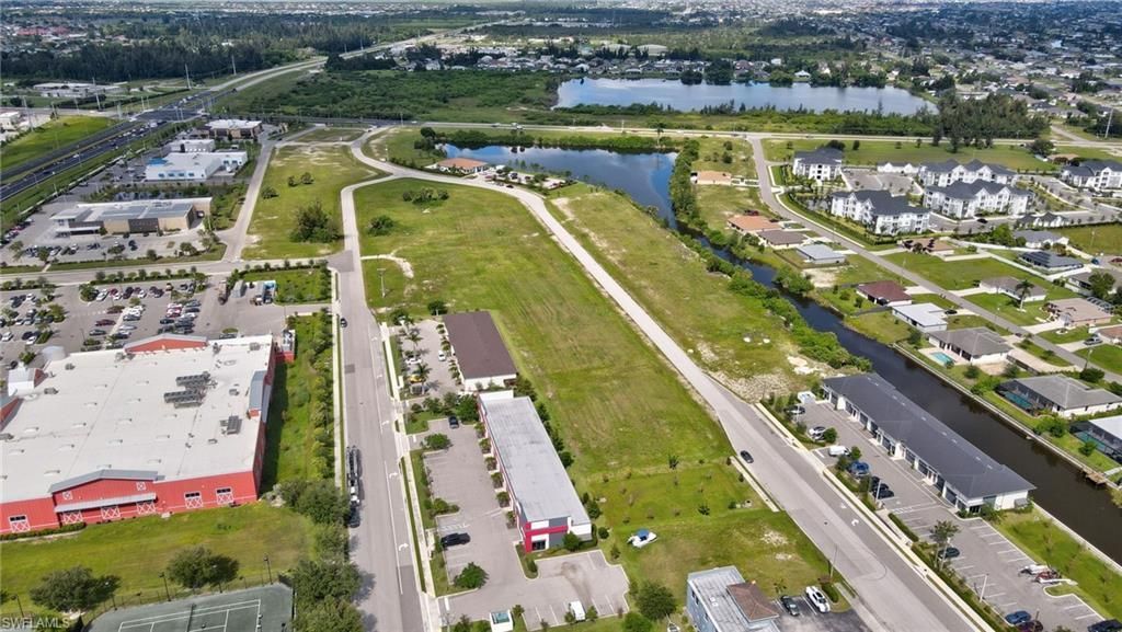 1434 SW 4th Ter, Cape Coral, FL 33991 Photo
