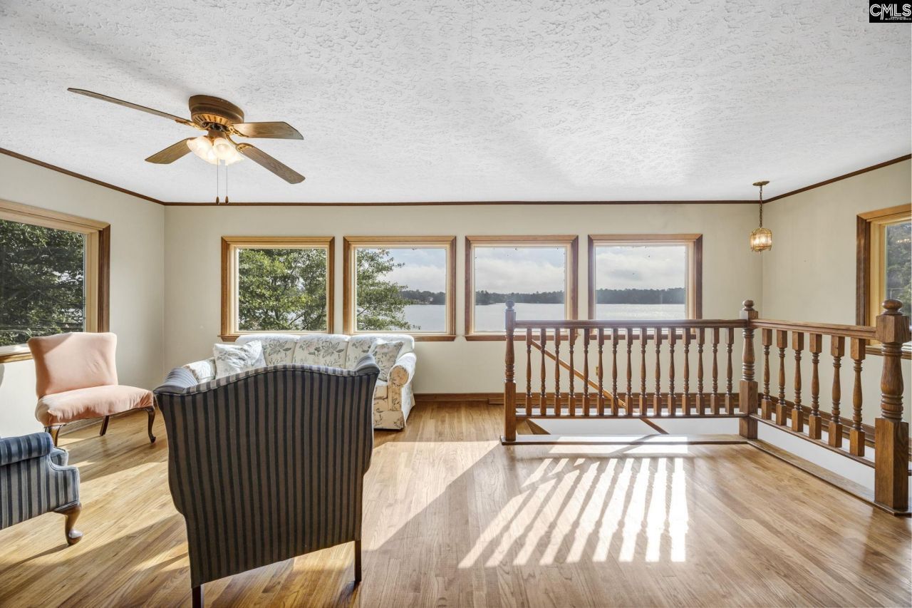 1706 Gold Nugget Point Photo 26