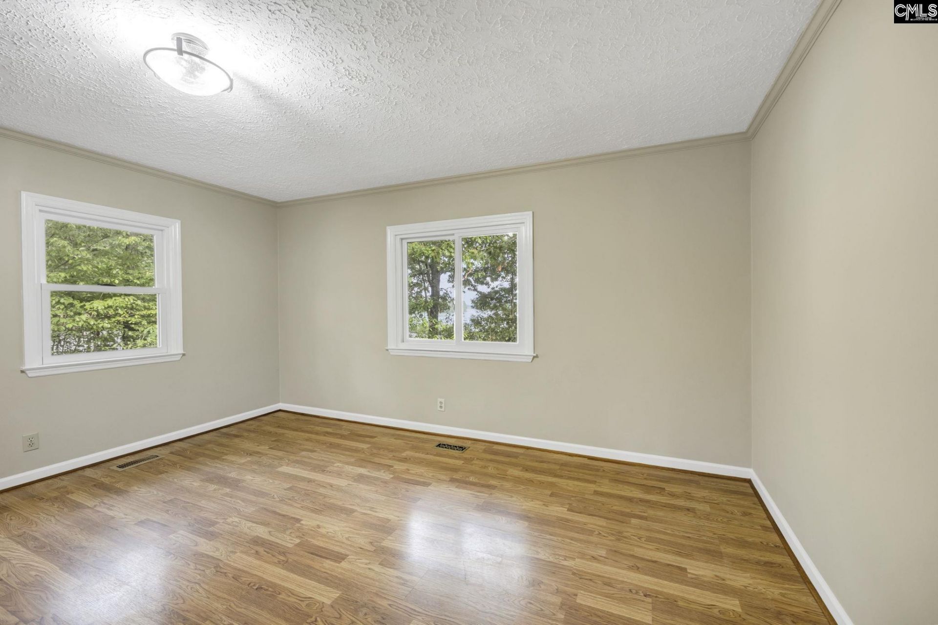 1706 Gold Nugget Point Photo 39