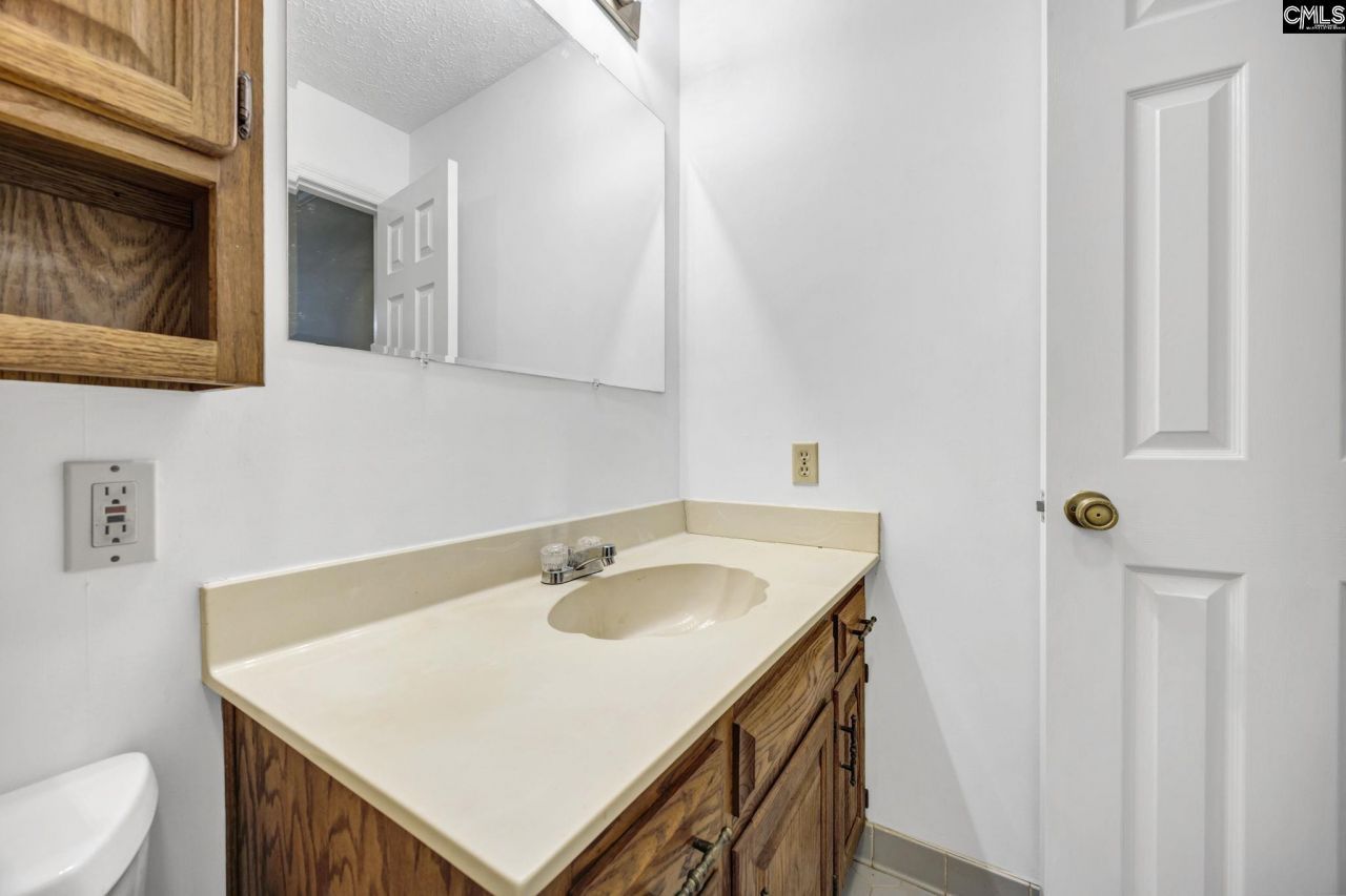 1706 Gold Nugget Point Photo 48