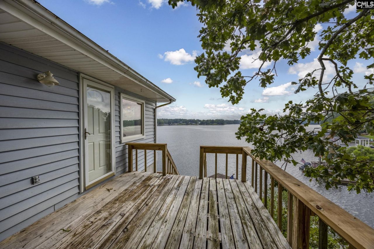 1706 Gold Nugget Point Photo 8