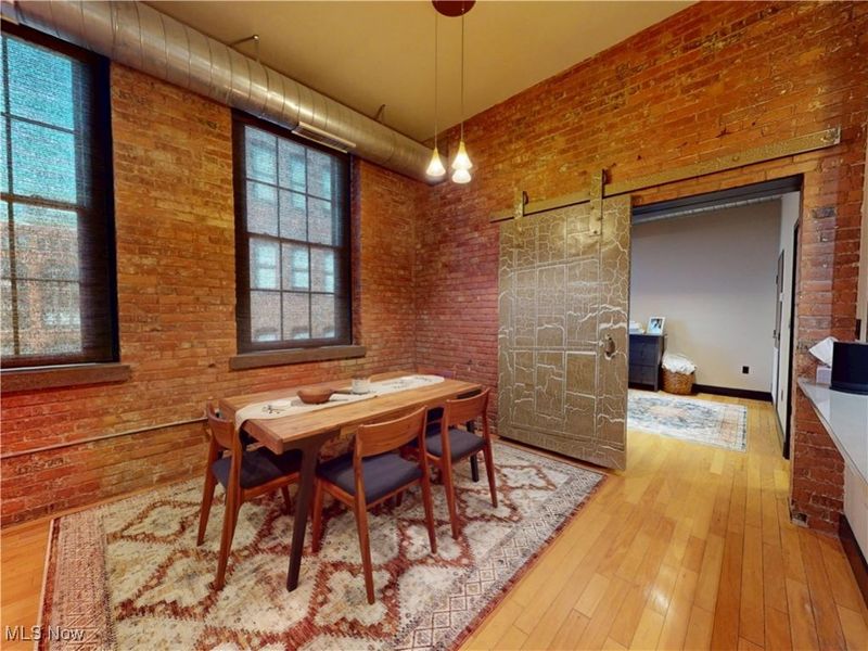 1260 W 4th Street, Unit 402, Cleveland, OH 44113 Photo 17