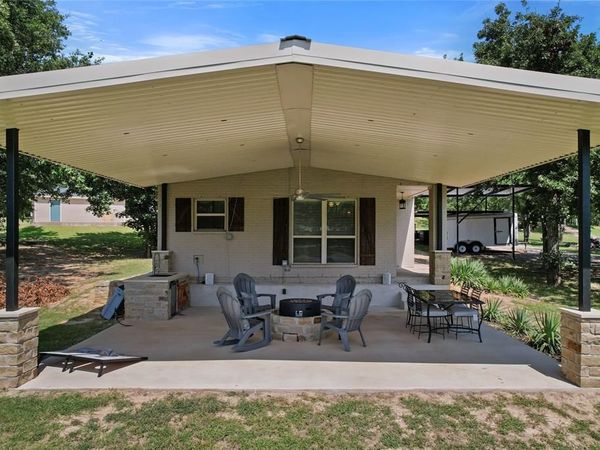 222 Knights Circle, Streetman, TX 75859