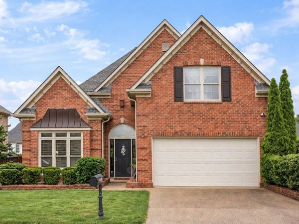 580 WARWICK WILLOW LN, Collierville, TN 38017