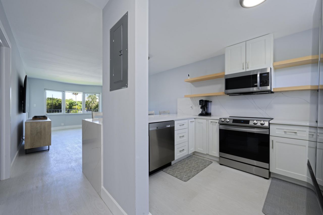 1445 SE 15th Court, Unit 203, Deerfield Beach, FL 33441 Photo