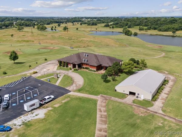 10301 S 600 Road, Miami, OK 74354