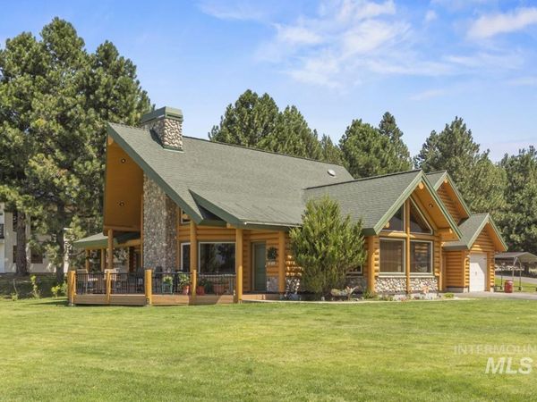 135 Par Drive, Cascade, ID 83611