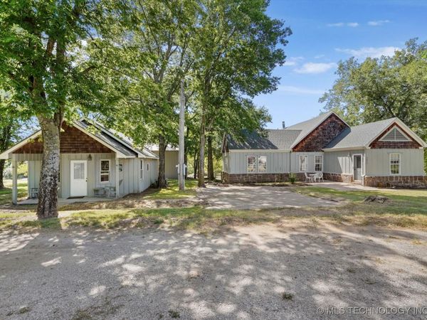 5055 E 425 Road, Adair, OK 74330