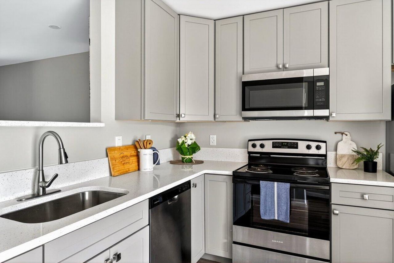 154 Rahway Road Photo 10