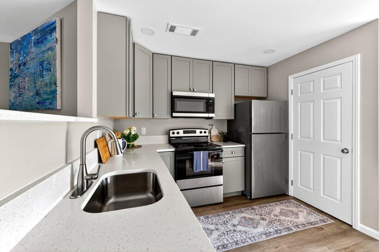 154 Rahway Road Photo 12