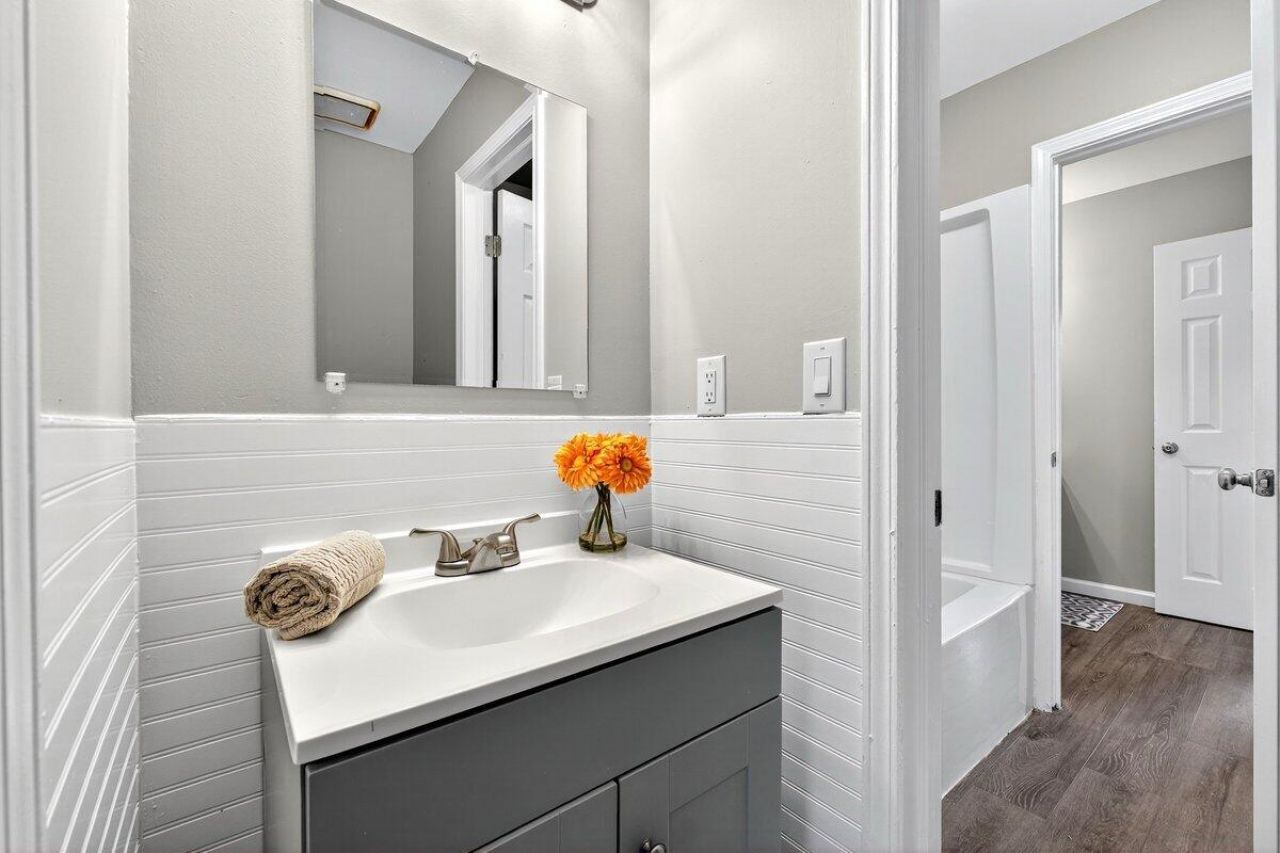 154 Rahway Road Photo 19