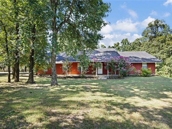 1375 Pine Hill Road, Dover, AR 72837