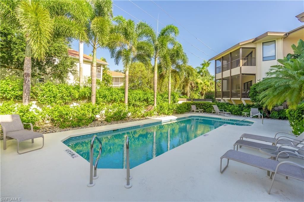 651 10th Ave S, Unit C651, Naples, FL 34102 Photo