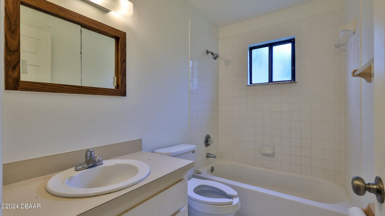 2801 Nordman Avenue, New Smyrna Beach, FL 32168 Photo