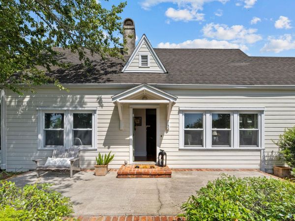 145 Bay Avenue, Apalachiacola, FL 32320