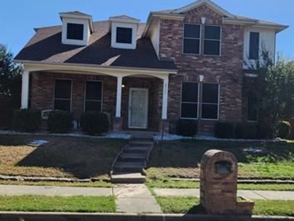 2952 Gospel Drive, Dallas, TX 75237