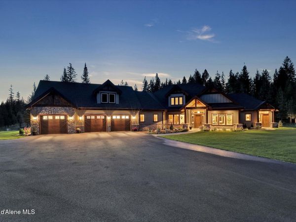 1237 E Amulet Cir, Rathdrum, ID 83858