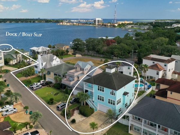 2400 Palm Harbor Drive, Fort Walton Beach, FL 32547