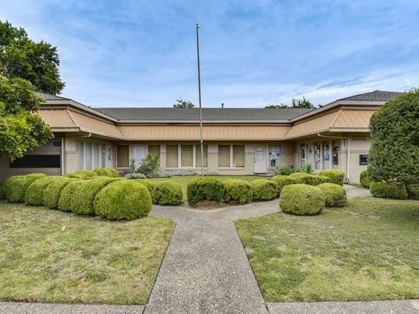 529 W Wheatland Road, Duncanville, TX 75116