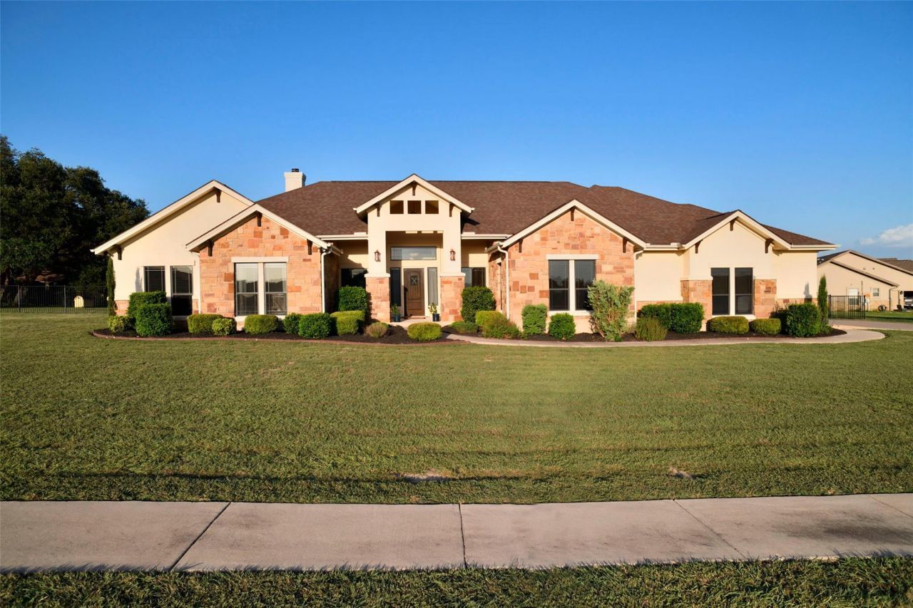 504 Pheasant Mdw, Liberty Hill, TX 78642 Main Photo