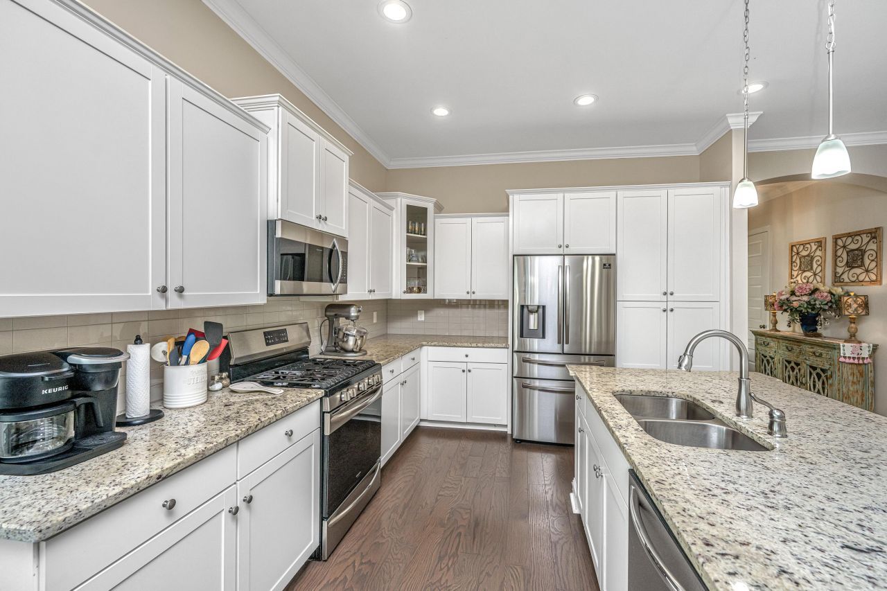 3984 Berberis Lane Photo 12