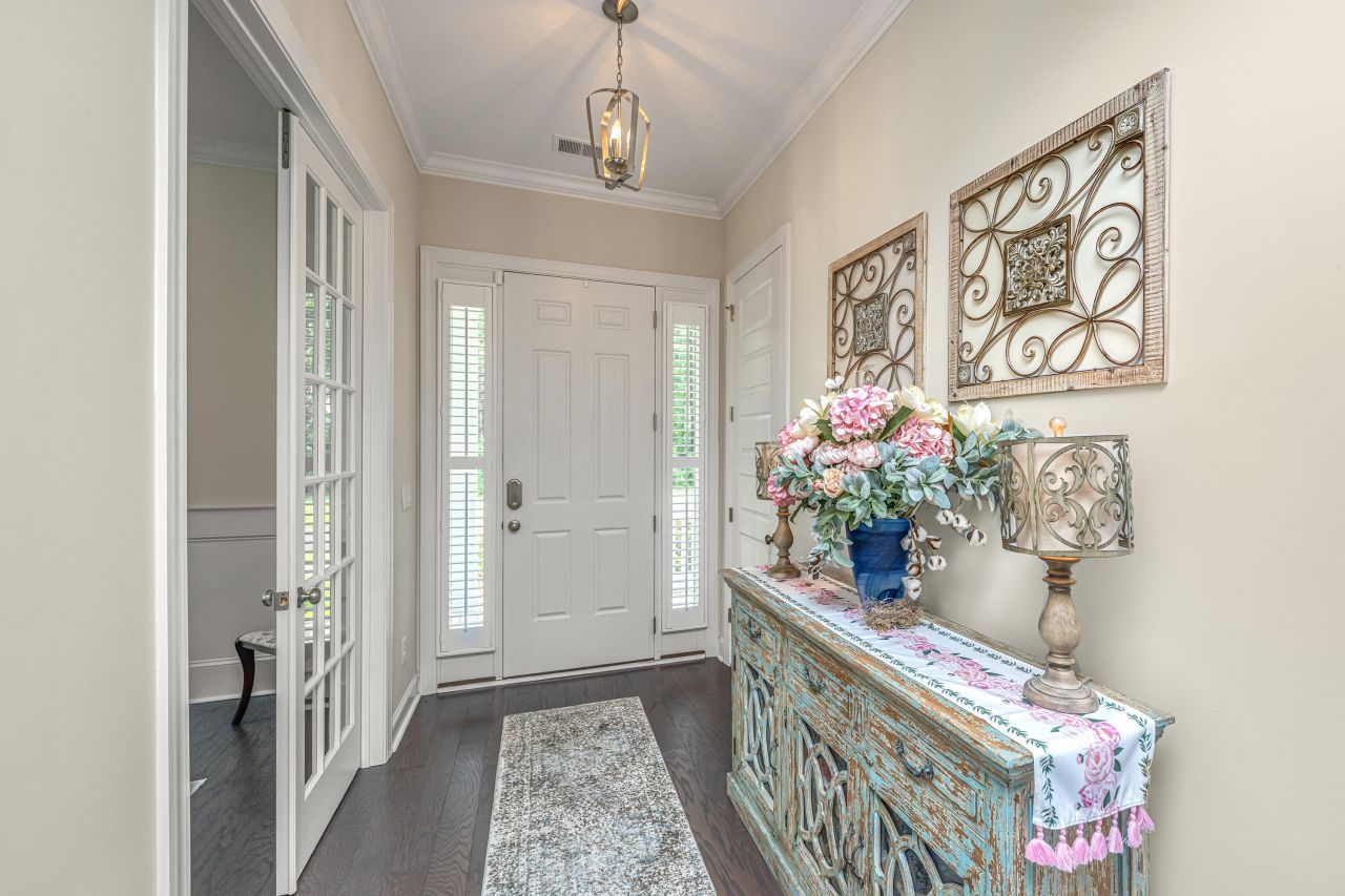 3984 Berberis Lane Photo 9