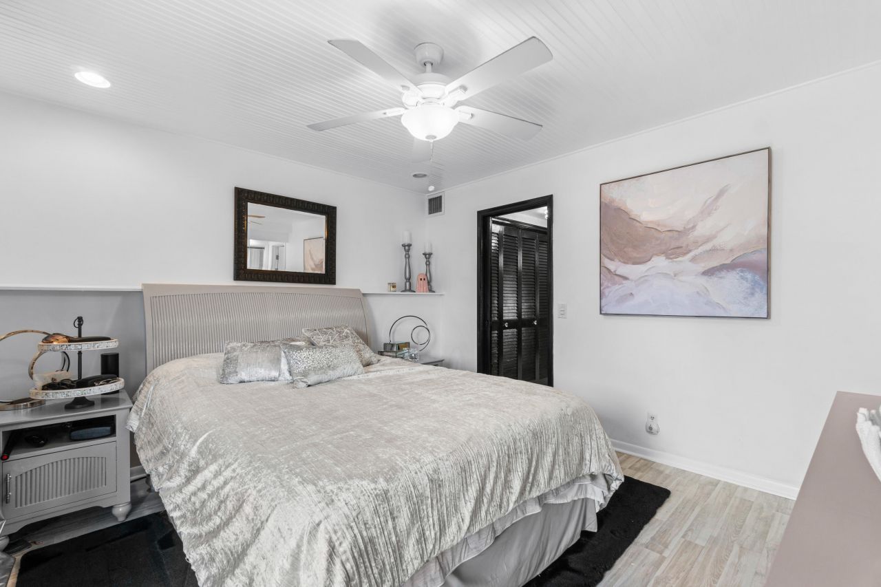 340 Horizons W, Unit 102, Boynton Beach, FL 33435 Photo