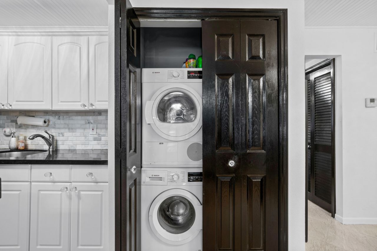 340 Horizons W, Unit 102, Boynton Beach, FL 33435 Photo