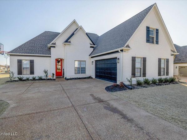 3823 Andreas Drive, Southaven, MS 38672