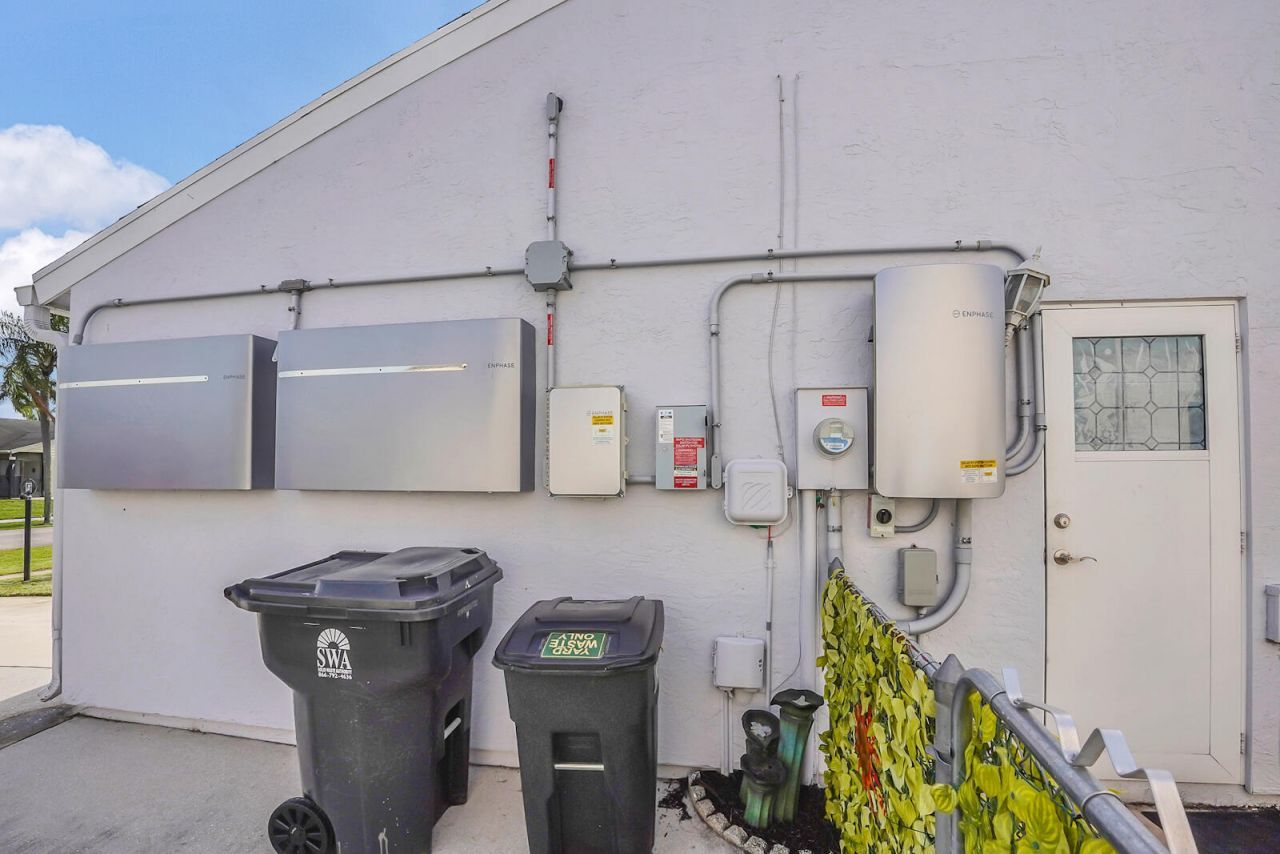7739 Canal Drive, Lake Worth, FL 33467 Photo