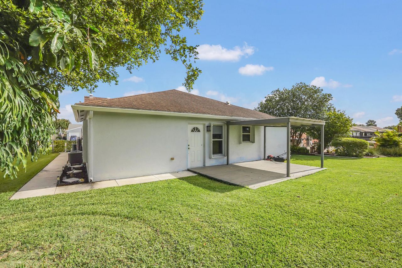 7739 Canal Drive, Lake Worth, FL 33467 Photo