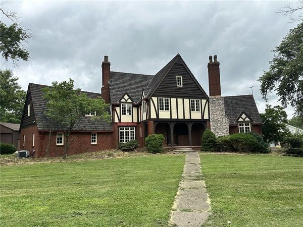 1005 E Normal Street, Kirksville, MO 63501