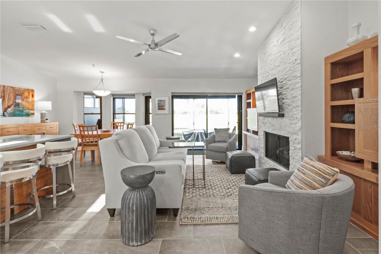 2377 Harbour Oaks Drive, Longboat Key, FL 34228 Photo