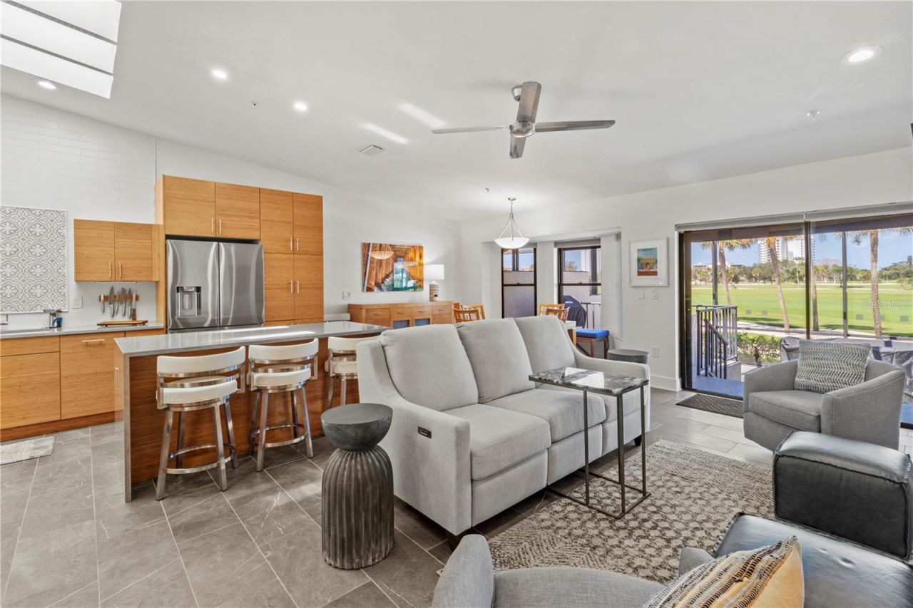 2377 Harbour Oaks Drive, Longboat Key, FL 34228 Photo