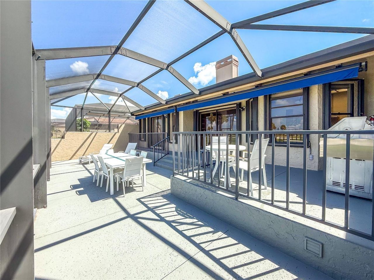 2377 Harbour Oaks Drive, Longboat Key, FL 34228 Photo