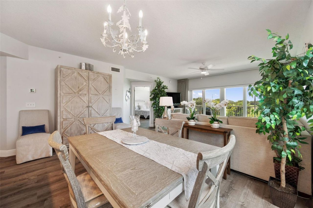 960 Starkey Road, Unit 8206, Largo, FL 33771 Photo