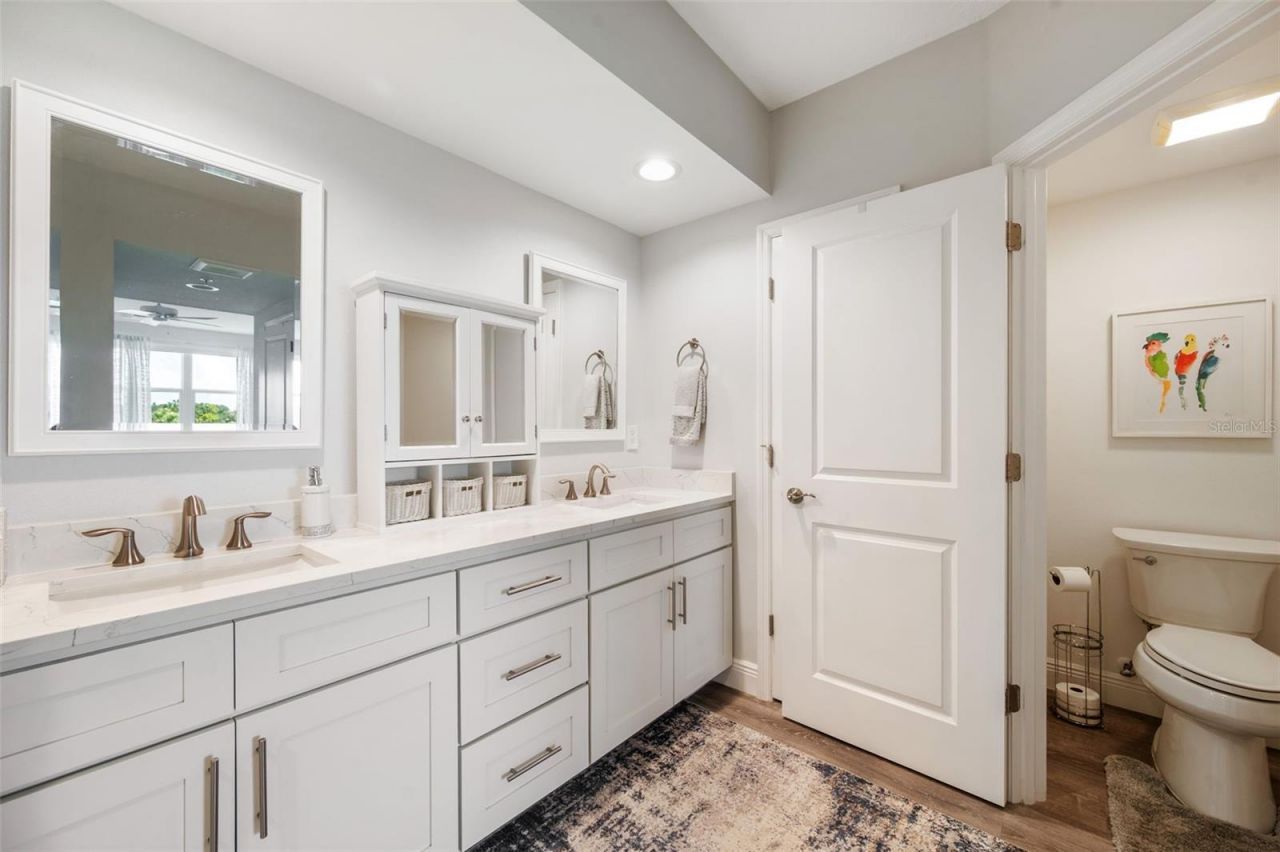 960 Starkey Road, Unit 8206, Largo, FL 33771 Photo