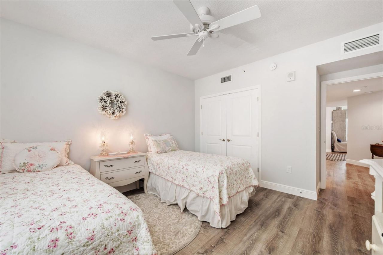 960 Starkey Road, Unit 8206, Largo, FL 33771 Photo