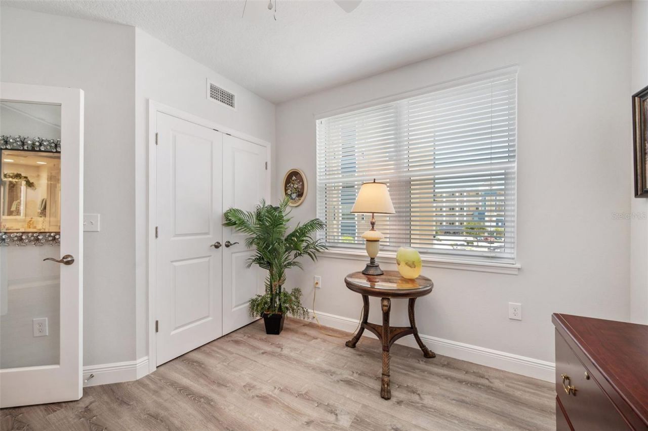 960 Starkey Road, Unit 8206, Largo, FL 33771 Photo