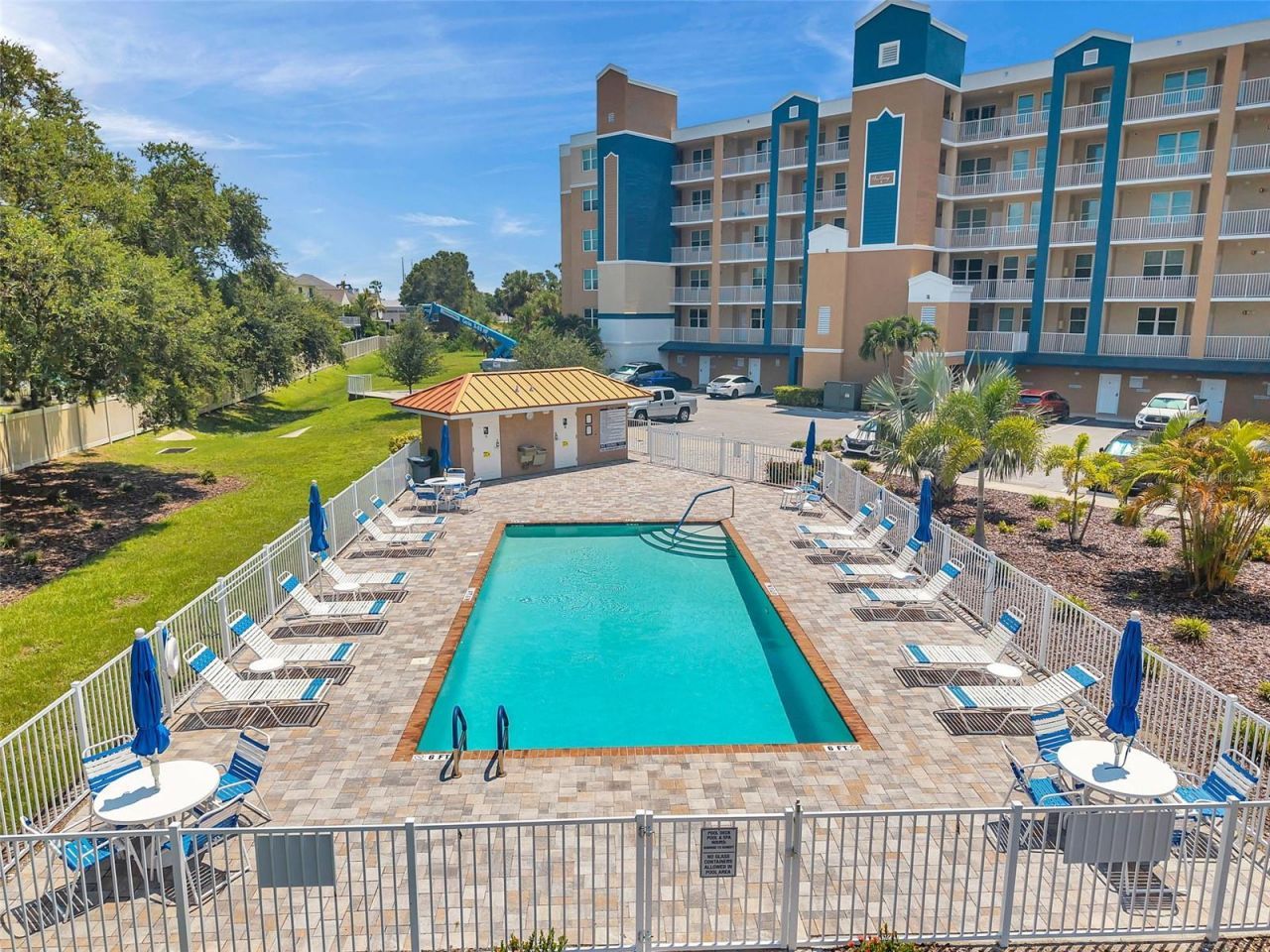 960 Starkey Road, Unit 8206, Largo, FL 33771 Photo