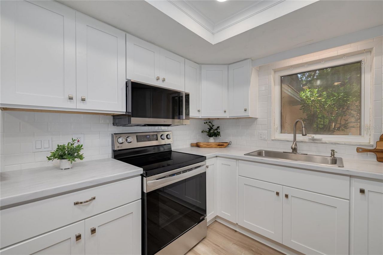 2370 Weymouth Drive, Clearwater, FL 33764 Photo