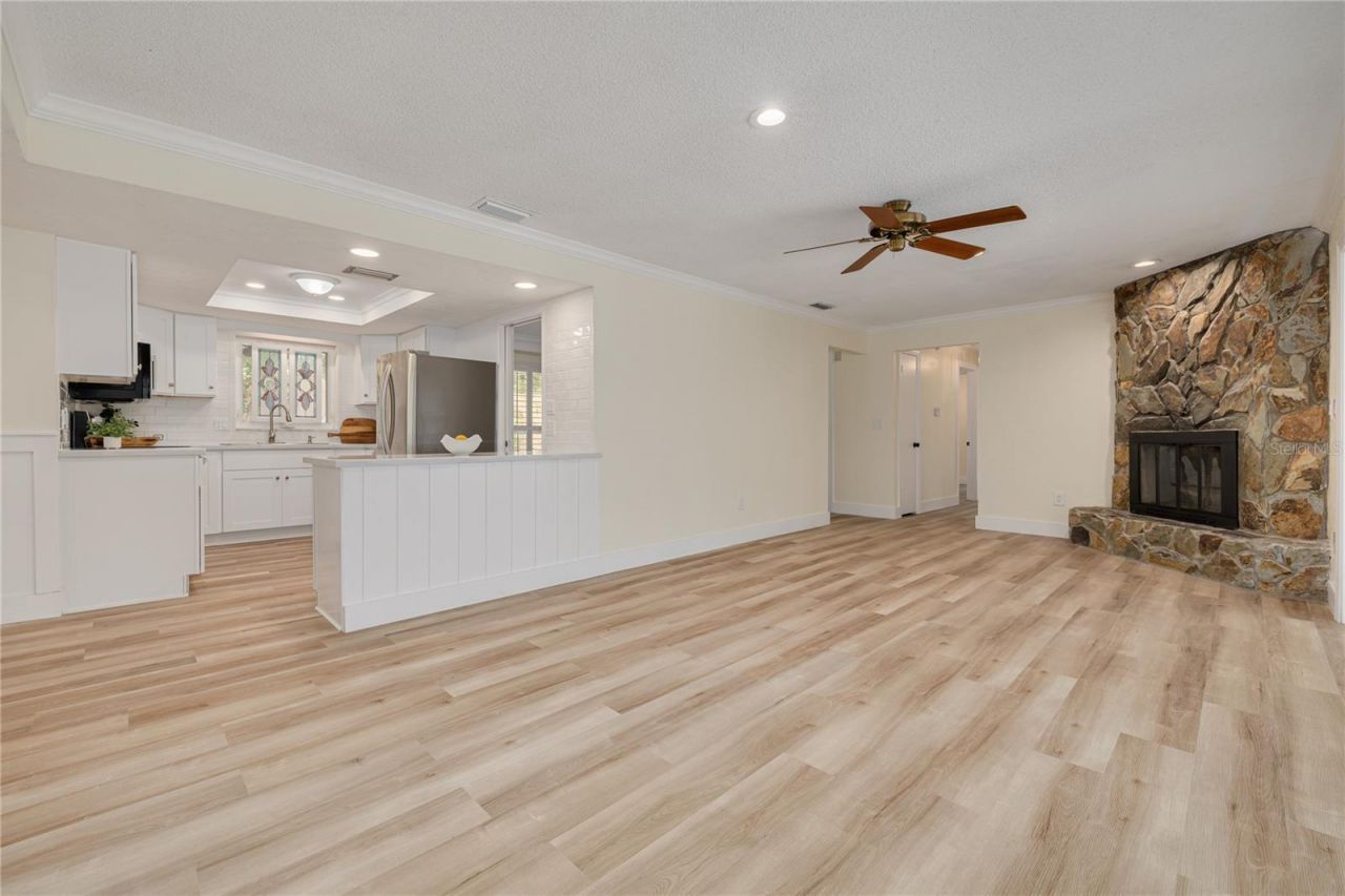 2370 Weymouth Drive, Clearwater, FL 33764 Photo