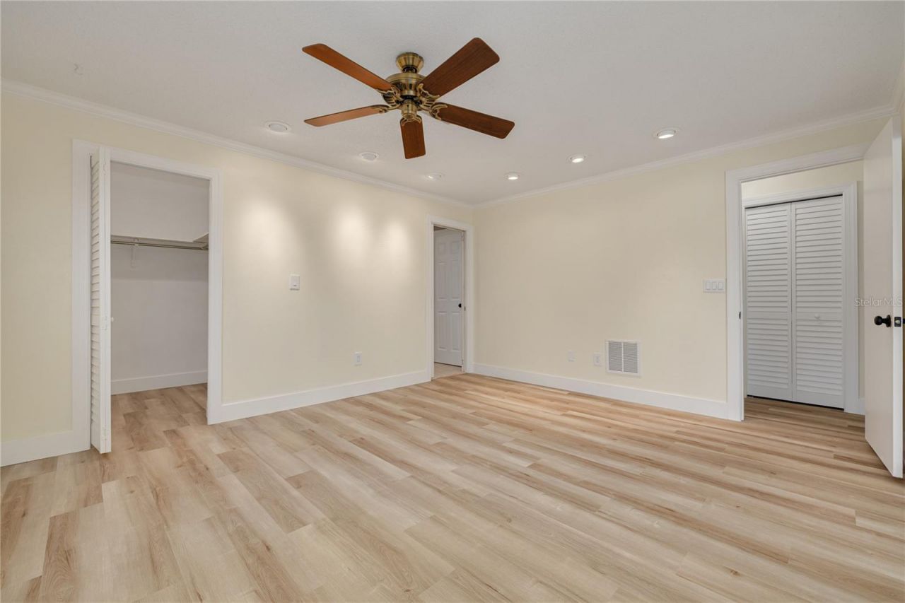 2370 Weymouth Drive, Clearwater, FL 33764 Photo