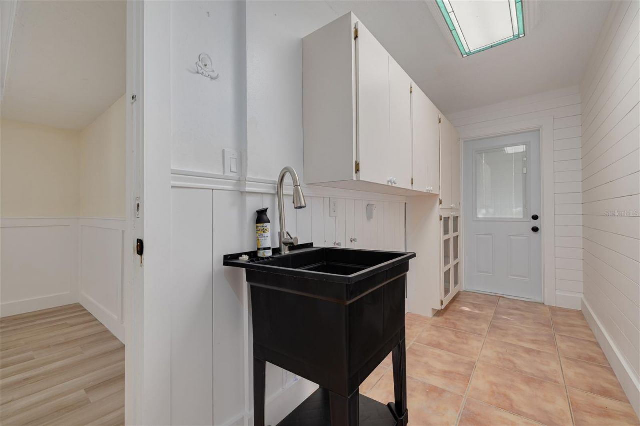 2370 Weymouth Drive, Clearwater, FL 33764 Photo