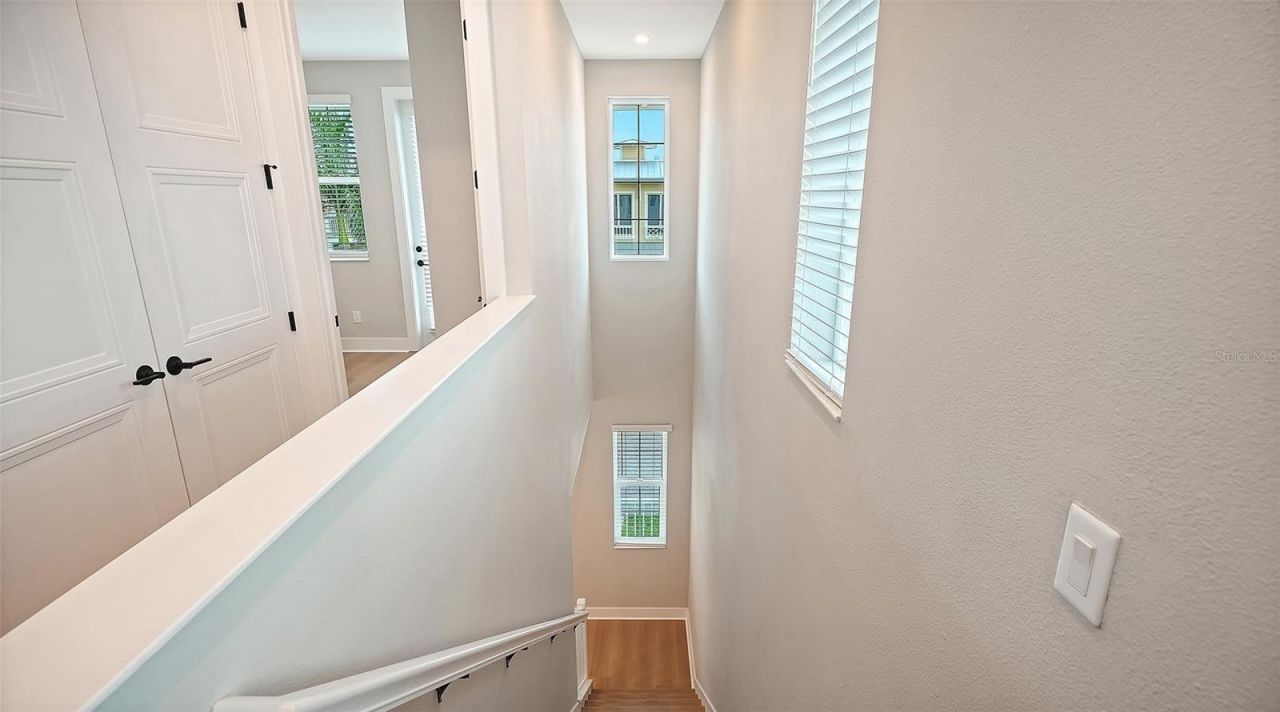 111 4th Street S, Bradenton Beach, FL 34217 Photo