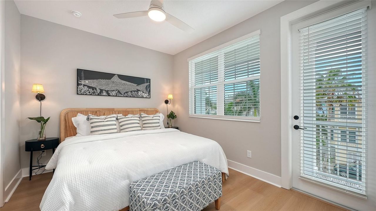 111 4th Street S, Bradenton Beach, FL 34217 Photo