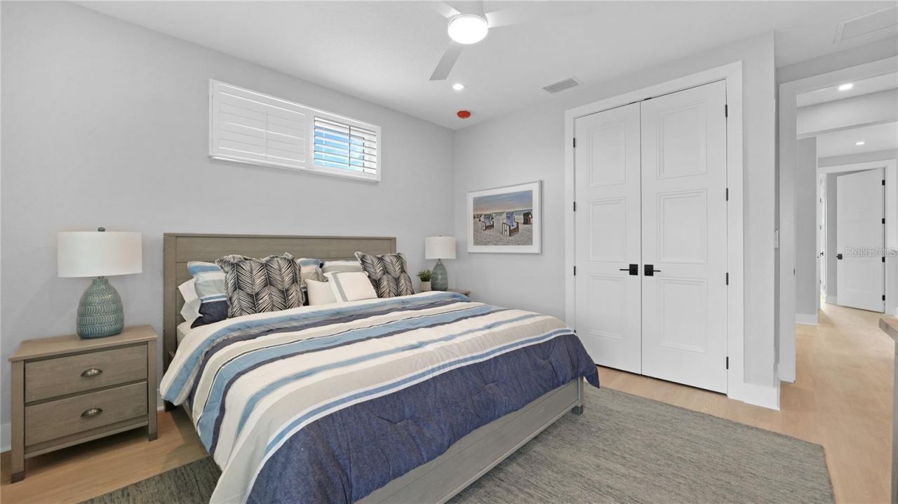 111 4th Street S, Bradenton Beach, FL 34217 Photo