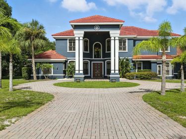 2555 BRYAN LANE, TARPON SPRINGS, FL 34688