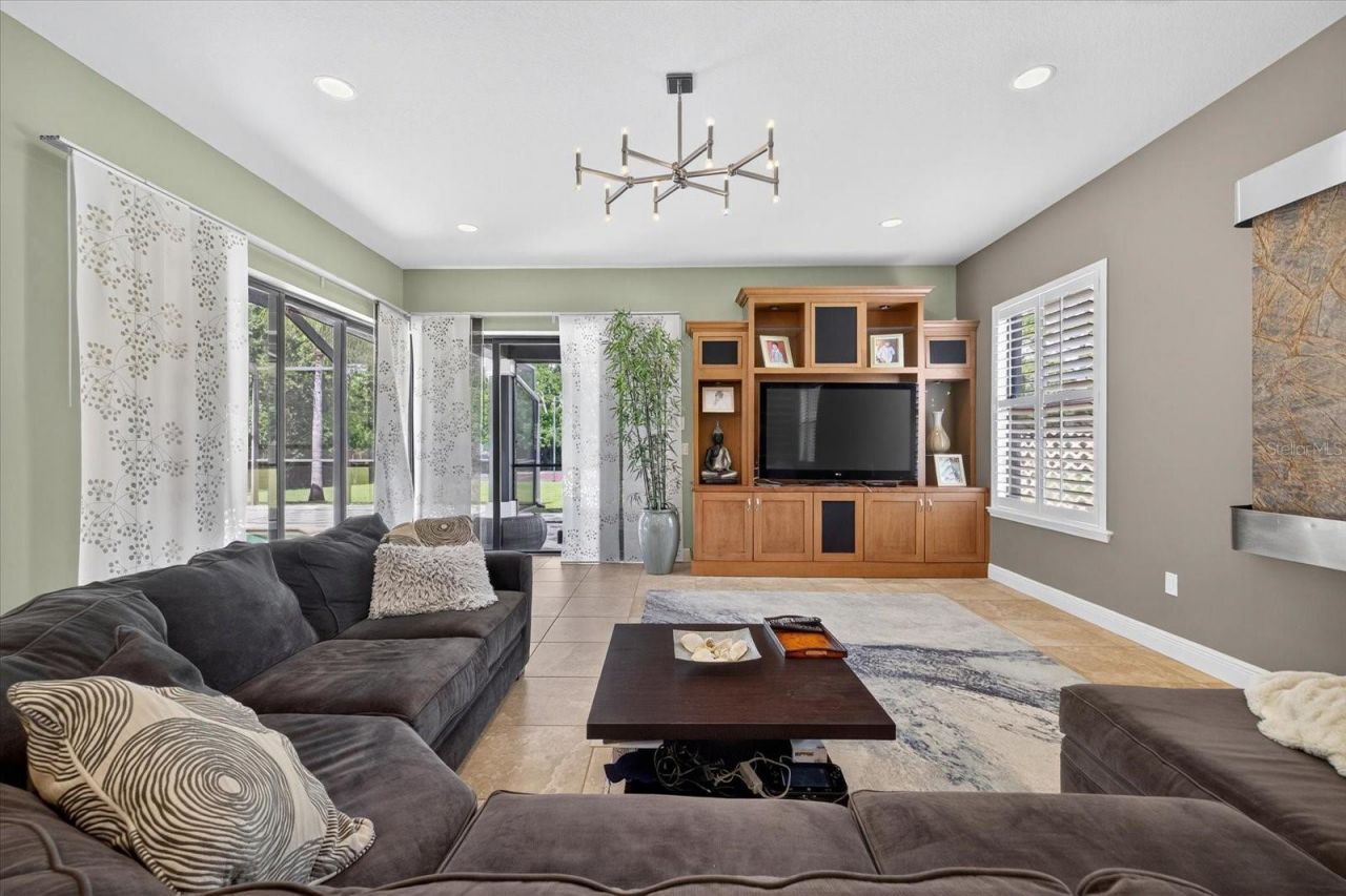 2555 Bryan Lane, Tarpon Springs, FL 34688 Photo