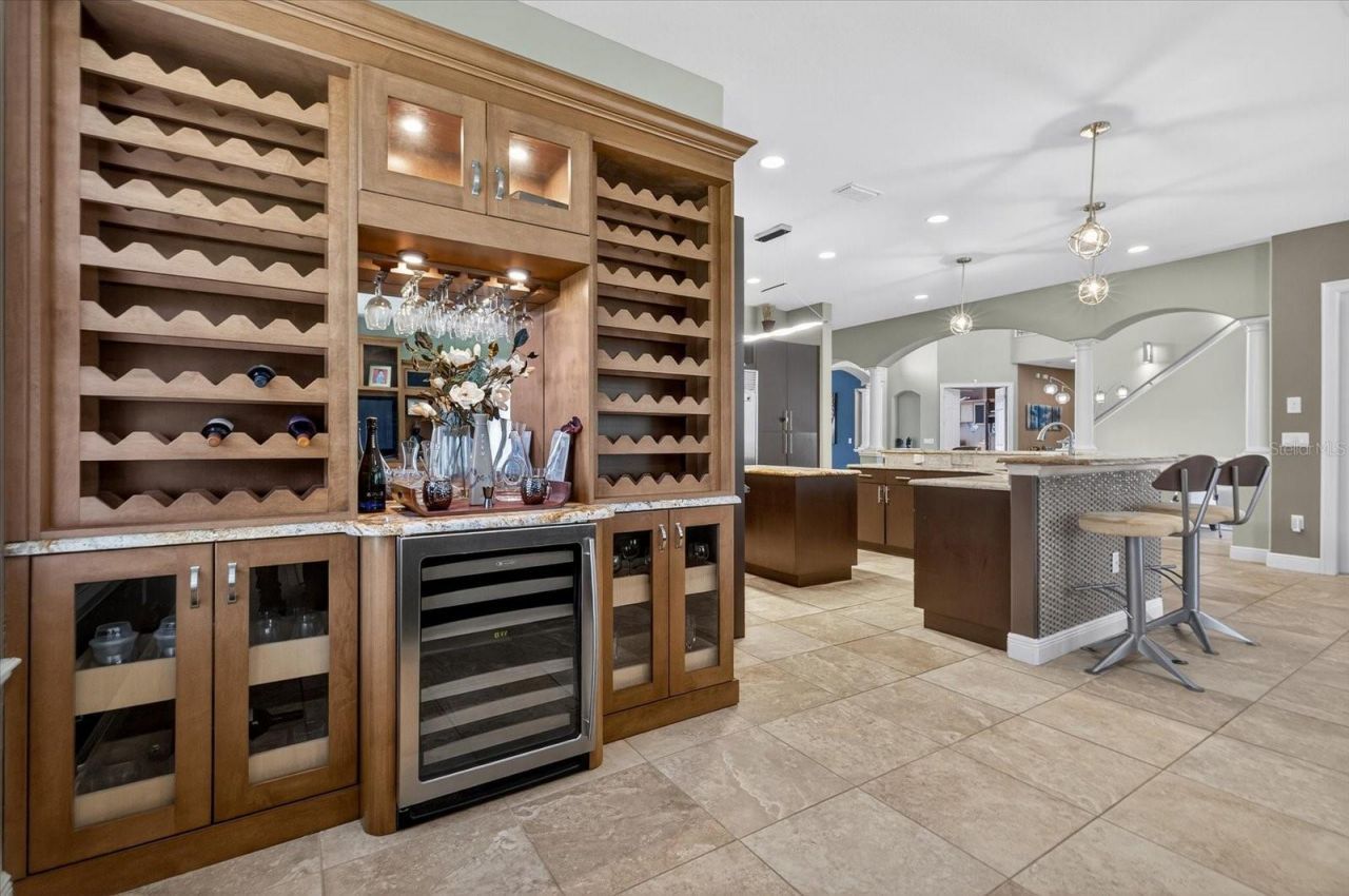 2555 Bryan Lane, Tarpon Springs, FL 34688 Photo